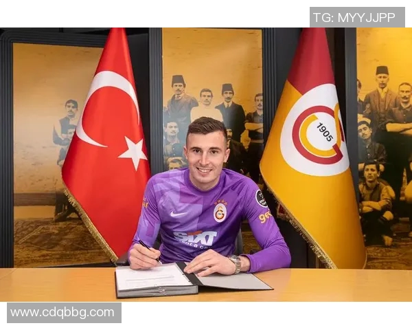 足球球星极限操作集锦：挑战极限技巧与惊艳瞬间的完美呈现