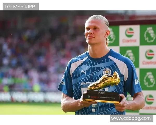 欧洲杯球星战靴盘点与排名揭示谁才是真正的赛场王者